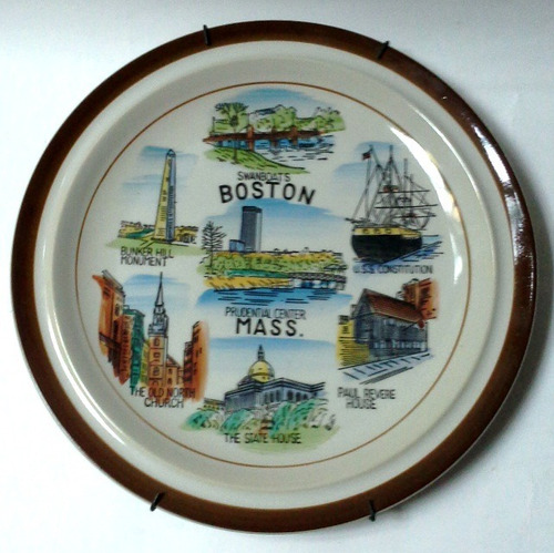 Plato De Pared Souvenir Boston Ilustraciones 