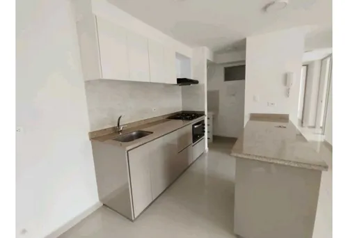 Apartamento Con Hermosa Vista Segundo Piso Con Ascensor