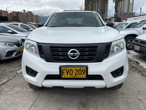 Imagen 3 de 7 de Nissan Np300 Frontier Mt Diesel 2.5 Mod 2020