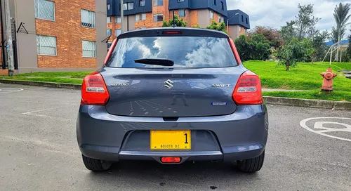 Suzuki Swift Hybrid Más Accesorios