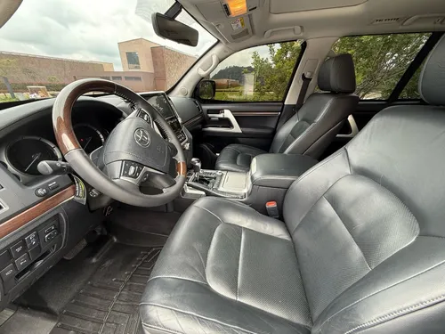 Toyota Land Cruiser 4.5 Imperial Fl Lc200 Diésel