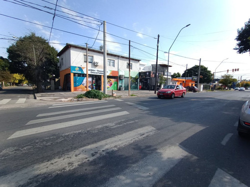 Venta De Local En Córdoba