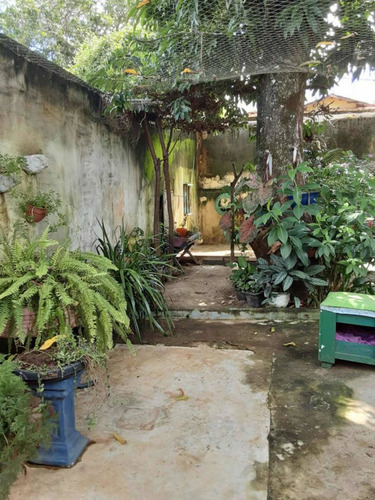 Imagem 23 de 29 de Casa A 10 Min Shopping Flamboyant Com 3 Quartos E 1 Suite