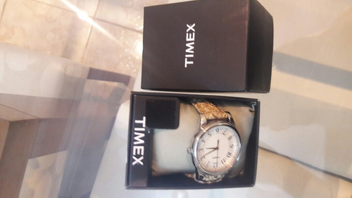 Relógio Timex Clássico
