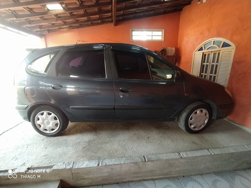 Renault Scenic 2002 1.6 16v Rt 5p