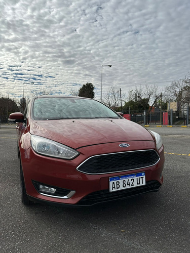 Ford Focus III 2.0 Sedan Se Plus At6
