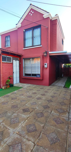 Amplia Casa 3d+3b En Pasaje Cerrado, Maipú (104084)
