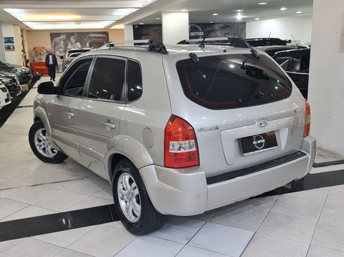 Imagem 3 de 12 de Hyundai Tucson 2.0 Mpfi Gl 16v 142cv 2wd 2008