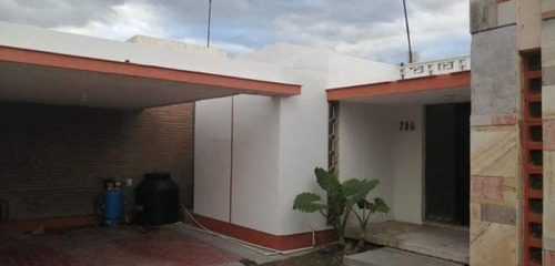 Casa En Venta En Torreon Jardin, Torreon Coahuila