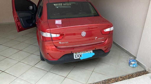 Fiat Grand Siena 2013 1.4 Attractive Flex 4p