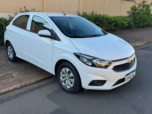 Chevrolet Onix Onix 1.0 MPFI LT 8V FLEX 4P MANUAL