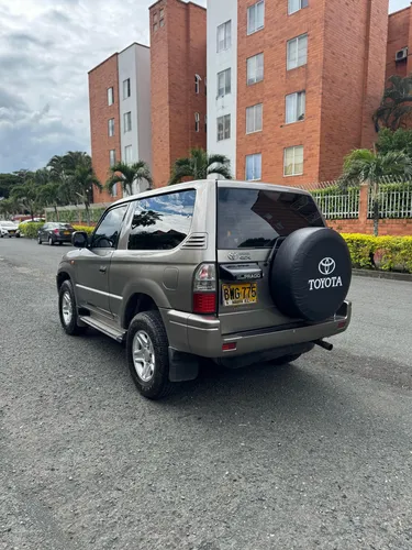 Toyota Prado 2.7 Sumo