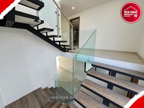 Casas En Venta En Metepec Cerca Del Parque Bicentenario Con 4 O 5 Recamaras