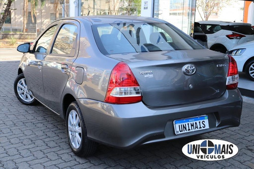Imagem 5 de 15 de Etios 1.5 X Plus Sedan 16v Flex 4p Automático