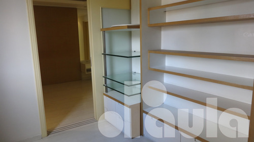 Imagem 7 de 14 de Vila Valparaíso - Lindo Apartamento Com 148m2 - Em Excelente - 1033-9760