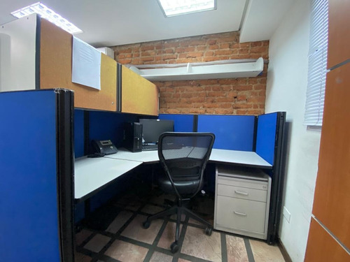 Imagen 17 de 19 de Se Alquila Casa Comercial En El Rosal 588m²