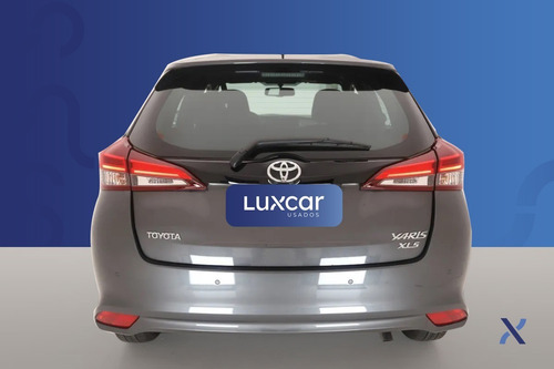 Imagen 18 de 22 de Toyota Yaris 1.5 5 P Xls Cvt At