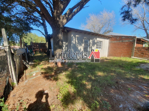 Imagen 5 de 11 de Casa 2 Amb. Sobre Lote Propio En Esquina