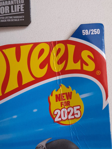 Hot Wheels Fórmula 1 Oracle Red Bull Racing Con Detalle Pack Azul