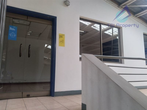 Imagen 12 de 27 de Industrial 1.475 Mt2 En Arriendo En Recoleta