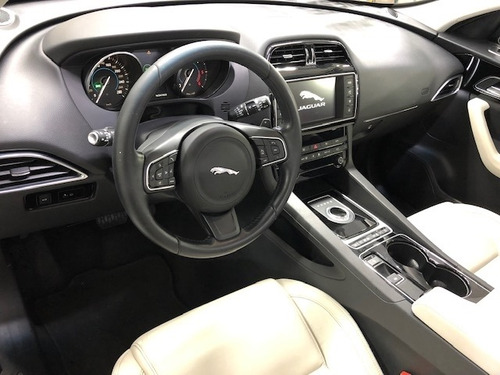 Jaguar F-pace 2.0 16v Turbo Diesel Prestige Awd 4p Automátic