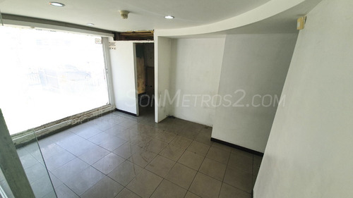 Imagen 8 de 12 de Local Comercial Pb En Alquiler Zona Infustrial De La Trinidad