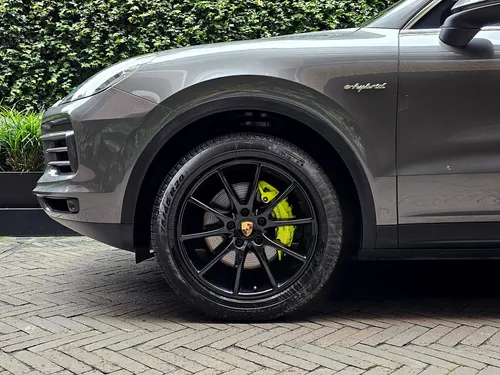 Porsche Cayenne 3.0 S E-hybrid Platinum Edition