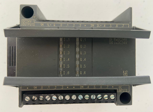 Modulo De Entradas Y Salidas Em223 Para El Plc S7200 (Usado)