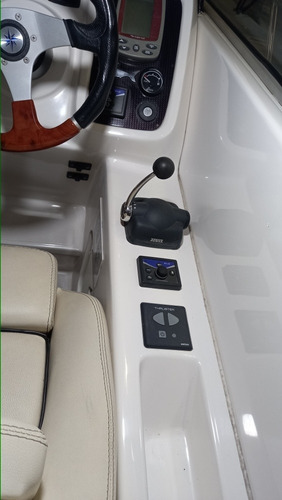Imagen 8 de 12 de Crucero Klase A Hunter 32 Con Volvo Penta Diesel De 260hp
