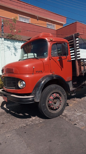Imagem 2 de 7 de Mercedes Benz Mb 1519 Truck