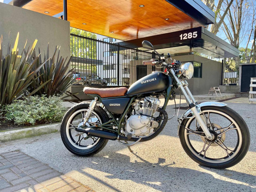 Suzuki Gn125