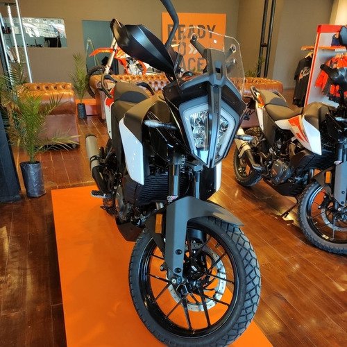 Imagen 6 de 18 de Adventure 390 2021 No Voge 500 Kawasaki Benelli Honda 500