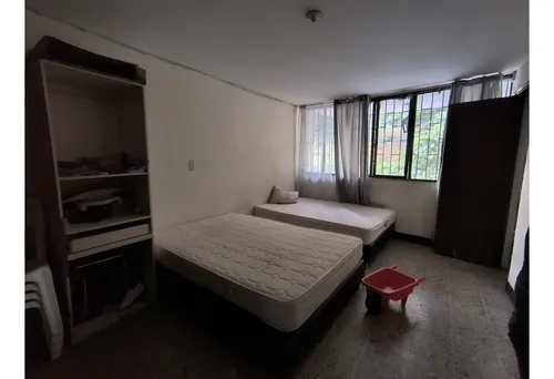 Casa En Venta En Calasanz