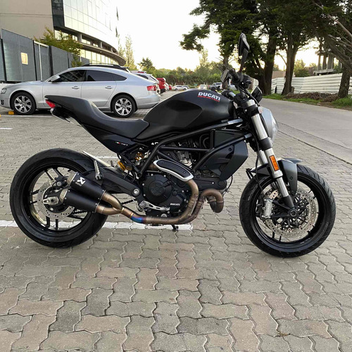 Ducati Monster 797