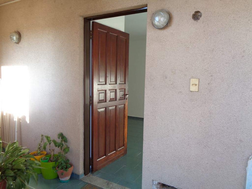 Barrio Alberdi - Departamento De 1 Dormitorio, Amplio Y Luminoso Con Cocina Equipada Y Terraza Espaciosa Con Excelente Vista