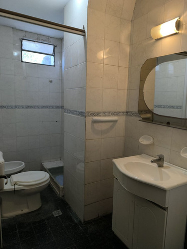 Alquiler Casa Comercial - Yerba Buena