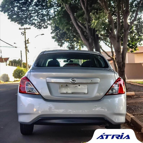 Imagem 6 de 6 de Nissan Versa 1.0 12v