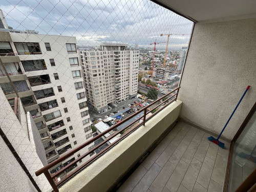 Amplio Arriendo Macul 2 Dormitorios + 2 Baños + 1e