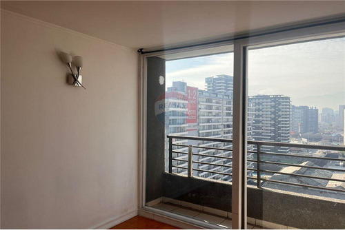 Arriendo Departamento Vicuña Mackena