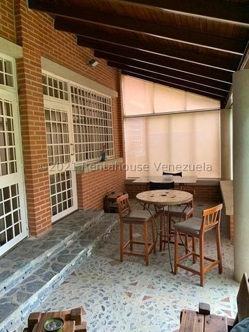 Imagen 3 de 16 de Casa En Venta En La Lagunita 21-22750 Caro Fermoso 0424-2083128