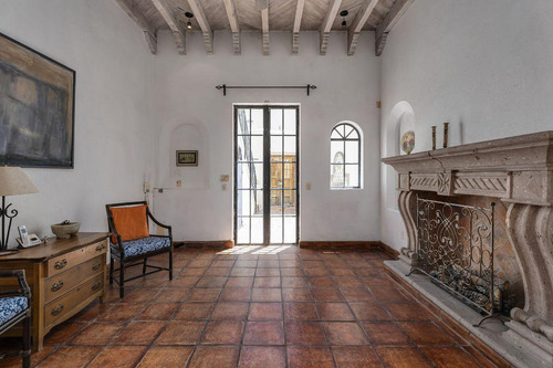 Casa Remodelada Con Espacio Para Crecer En El Centro De San Miguel De Allende