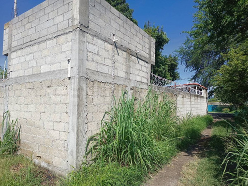 Venta Terreno Bardeado A Pie De Calle
