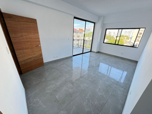 Apartamento En Venta | Renacimiento