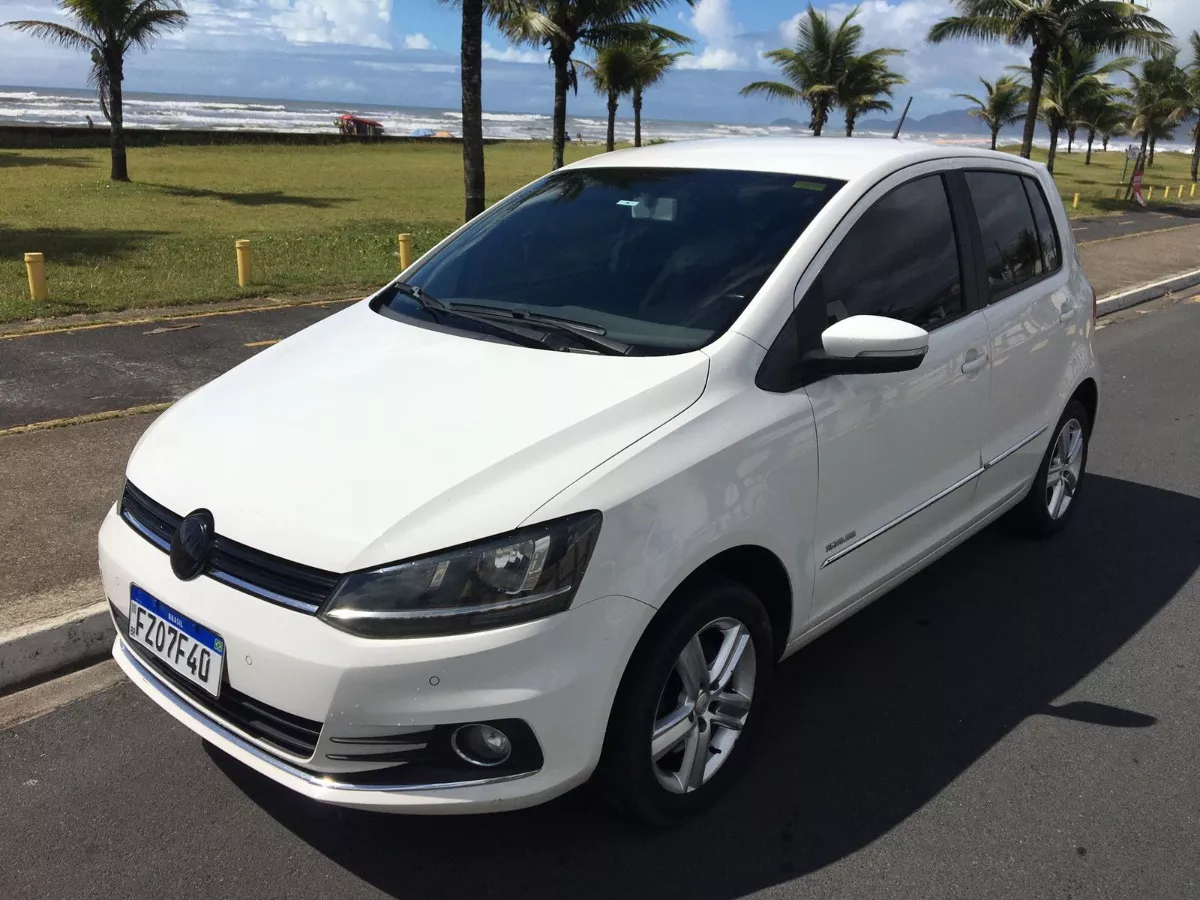 Volkswagen Fox 1.6 16v Msi Highline Total Flex I-motion 5p