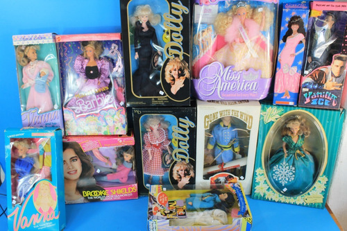 Commemorative Vanna Limited Edition Doll Muñeca (Usado)