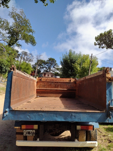 Ford F7000 Volcador