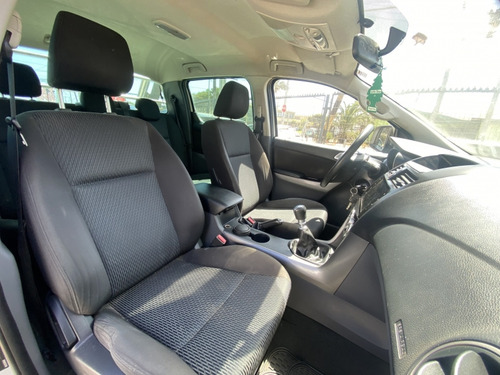 Mazda BT-50 BT-50 D/C 2.2 SDX 6 MT 4X2 DIESEL