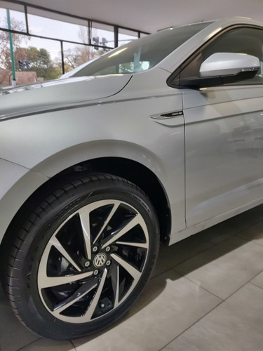 Imagen 2 de 17 de Volkswagen Virtus 1.6 Msi Trendline Manual Vw