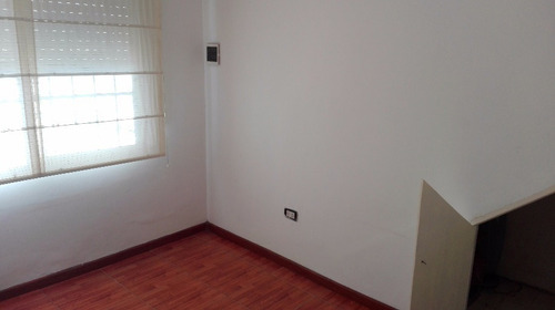 Imagen 7 de 12 de Casa Ph En Venta En Castelar Sur