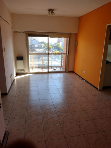 Imagen 4 de 11 de 2 Amb Amplio Cocina Separada, Balcon - Apto Prof